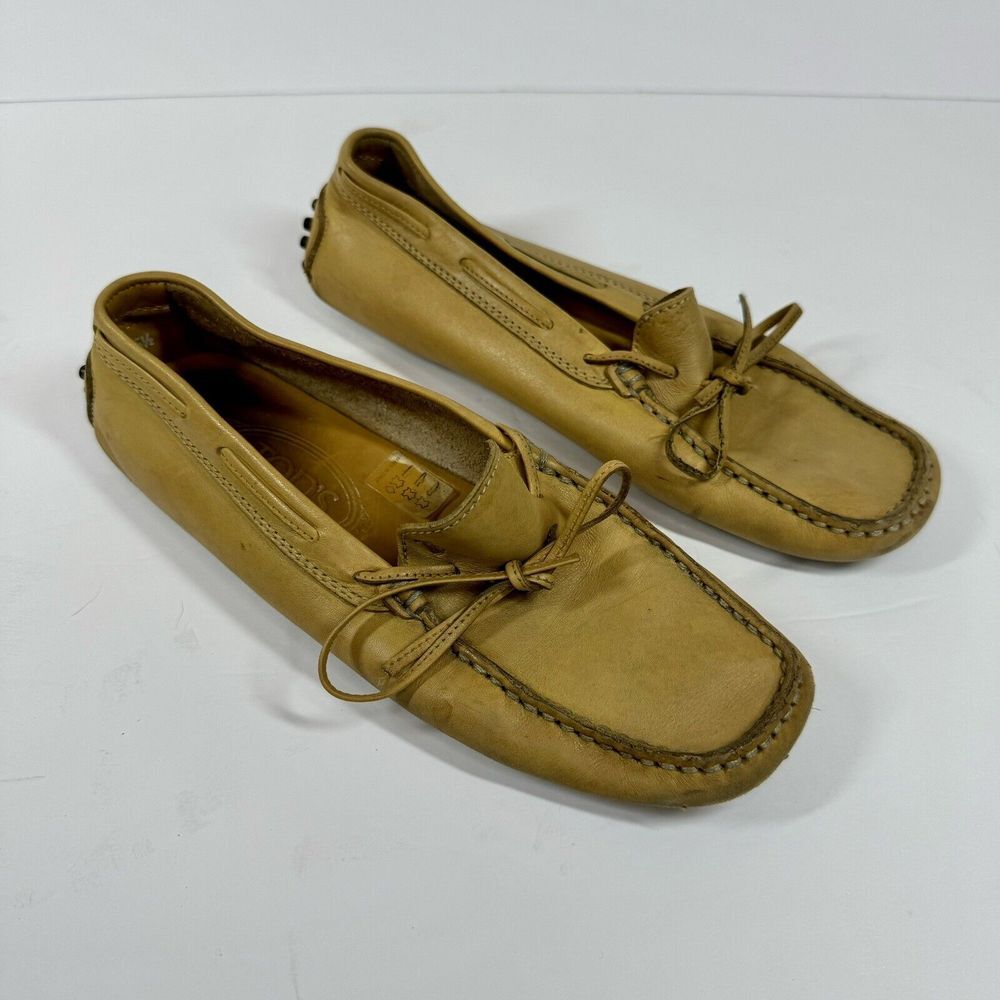 TOD's Tan 100% Leather Driving Flat Loafers with Rubber Pebble Soles Sz 35.5